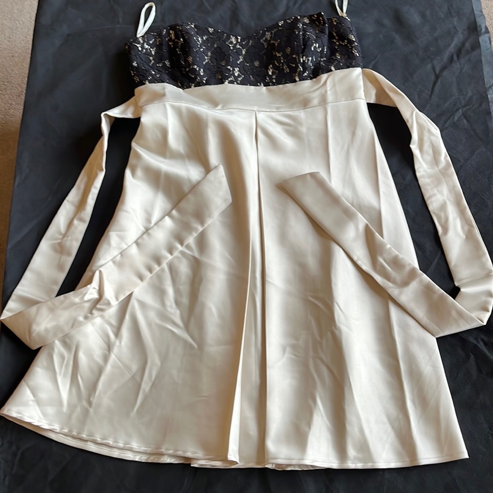 Charlotte Russe cocktail lace strapless dress